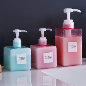 nhap chai nhua gia re